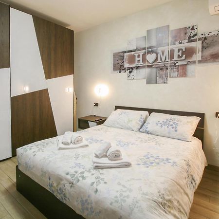 Old Lighthouse - Beach Apartment - Fiumicino Airport Εξωτερικό φωτογραφία