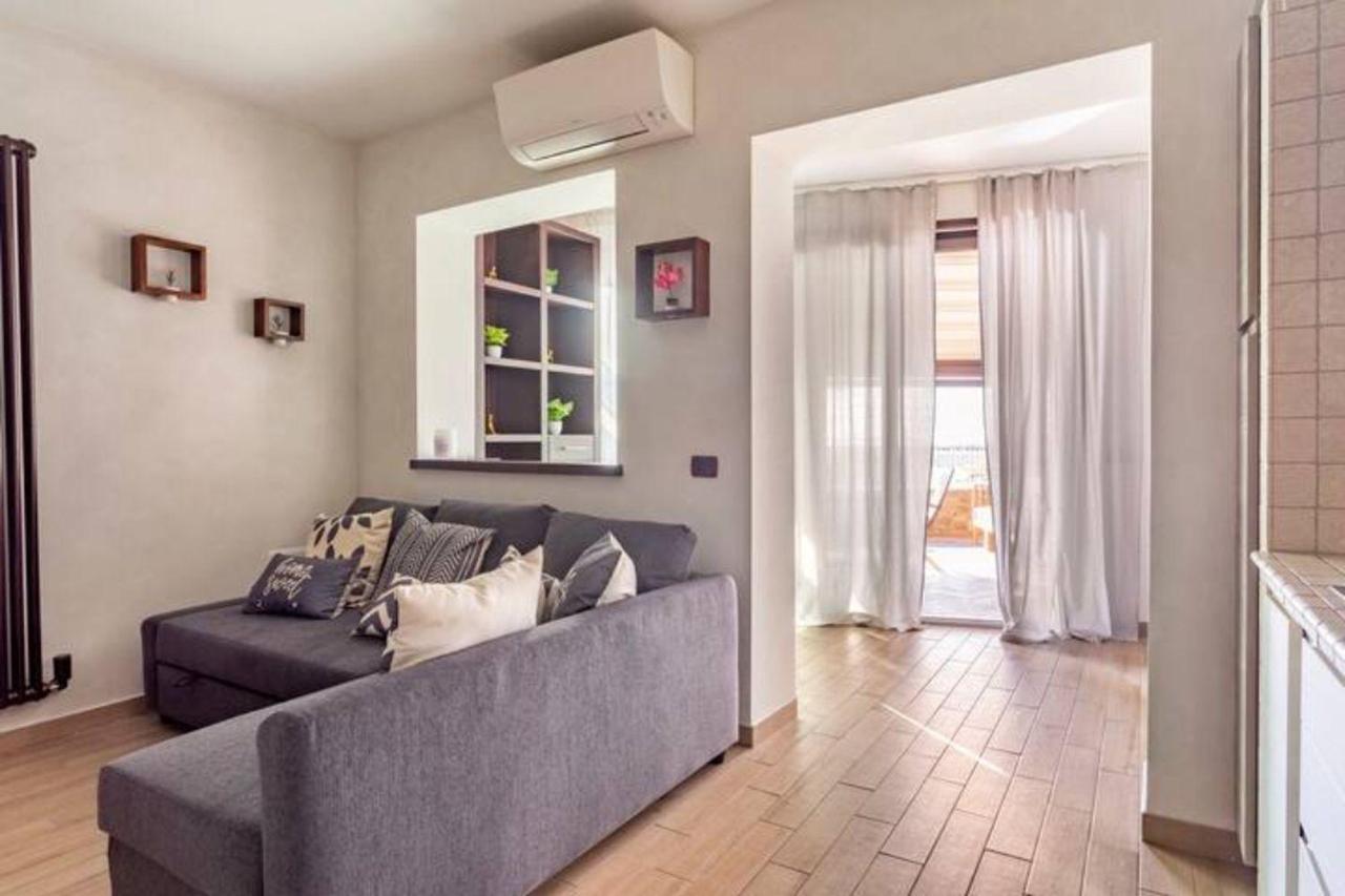 Old Lighthouse - Beach Apartment - Fiumicino Airport Εξωτερικό φωτογραφία